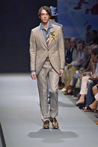 Look 19